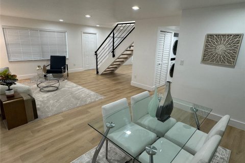 Adosado en venta en Miami, Florida, 3 dormitorios, 139.35 m2 № 1381825 - foto 4