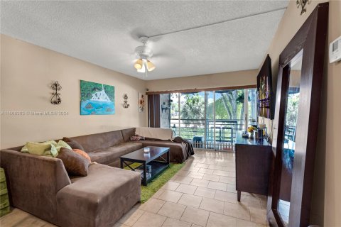 Condominio en venta en Plantation, Florida, 2 dormitorios, 91.97 m2 № 1381824 - foto 10