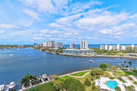 Condominio en venta en Boca Raton, Florida, 2 dormitorios, 134.43 m2 № 1100195 - foto 1