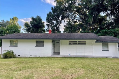 Villa ou maison à vendre à Ocala, Floride: 3 chambres, 138.15 m2 № 1390435 - photo 1