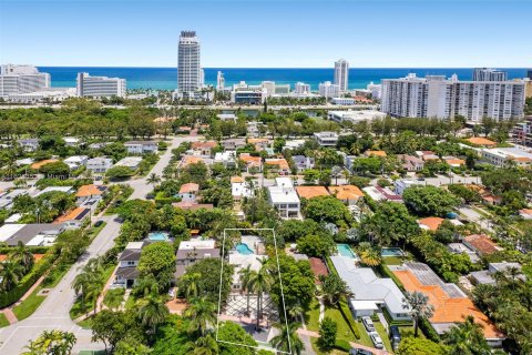 Villa ou maison à vendre à Miami Beach, Floride: 4 chambres, 265.7 m2 № 1291845 - photo 25