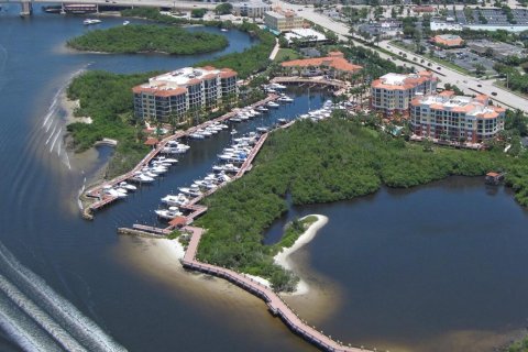 Condominio en venta en Riviera Beach, Florida, 2 dormitorios, 241.17 m2 № 950073 - foto 14