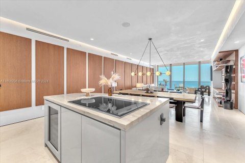 Copropriété à vendre à Sunny Isles Beach, Floride: 4 chambres, 249.16 m2 № 1355500 - photo 20