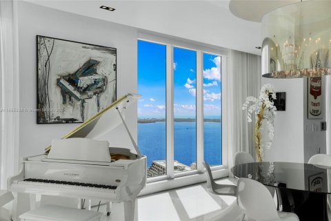 Condo in Miami, Florida, 4 bedrooms  № 1355316 - photo 10