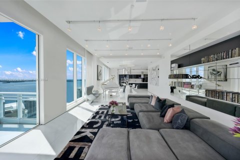 Condominio en venta en Miami, Florida, 4 dormitorios, 315.68 m2 № 1355316 - foto 7