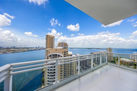 Condo in Miami, Florida, 4 bedrooms  № 1355316 - photo 15