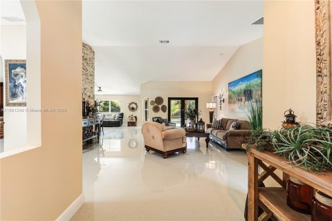 Villa ou maison à vendre à West Palm Beach, Floride: 4 chambres, 196.49 m2 № 1411964 - photo 6