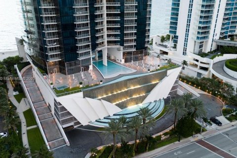 Copropriété à vendre à Sunny Isles Beach, Floride: 3 chambres, 181.72 m2 № 1370850 - photo 23