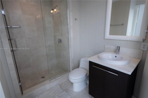 Condo in Sunny Isles Beach, Florida, 3 bedrooms  № 1370850 - photo 22