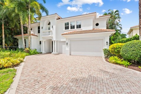 House in Delray Beach, Florida 5 bedrooms, 360.46 sq.m. № 1370854 - photo 2