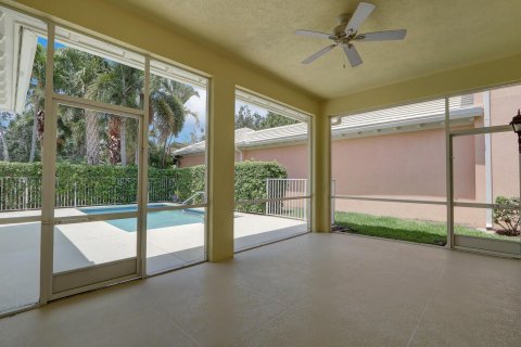 House in Jupiter, Florida 3 bedrooms, 165.09 sq.m. № 1183645 - photo 9