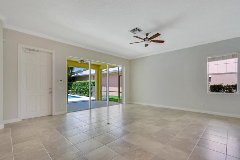 House in Jupiter, Florida 3 bedrooms, 165.09 sq.m. № 1183645 - photo 30