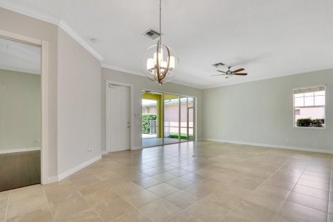 House in Jupiter, Florida 3 bedrooms, 165.09 sq.m. № 1183645 - photo 27