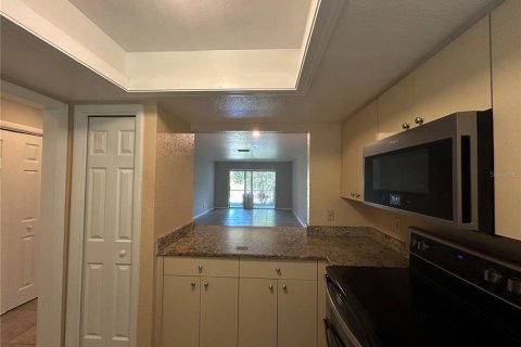 Appartement à louer à Sarasota, Floride: 2 chambres, 111.48 m2 № 1351413 - photo 3