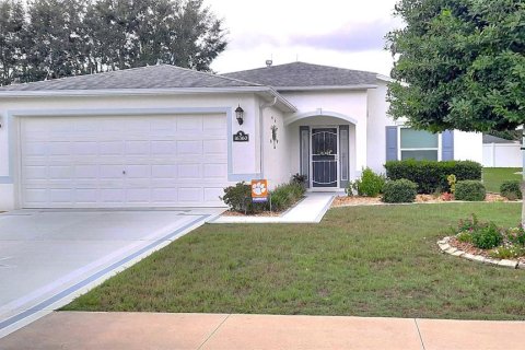 House in Ocala, Florida 2 bedrooms, 142.6 sq.m. № 1351456 - photo 1