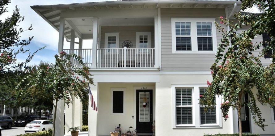 Adosado en Celebration, Florida 3 dormitorios, 165.92 m2 № 1303414