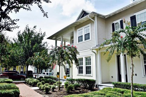 Townhouse in Celebration, Florida 3 bedrooms, 165.92 sq.m. № 1303414 - photo 2