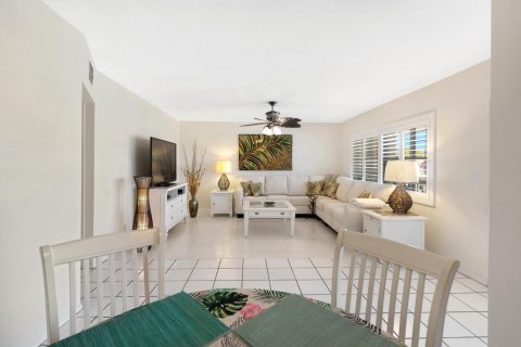 Copropriété à vendre à Pompano Beach, Floride: 2 chambres, 92.9 m2 № 1120250 - photo 3