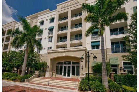 Condo in Plantation, Florida, 1 bedroom  № 1080557 - photo 21