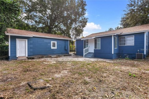 House in Tampa, Florida 3 bedrooms, 146.14 sq.m. № 1131486 - photo 28
