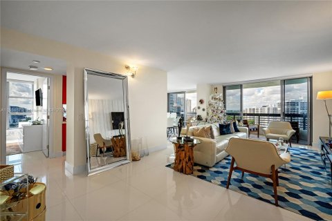 Condo in Aventura, Florida, 3 bedrooms  № 1170447 - photo 4