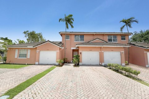 Adosado en venta en Sunrise, Florida, 3 dormitorios, 134.15 m2 № 1235050 - foto 3