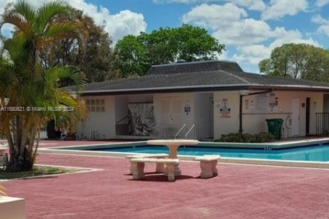 Copropriété à vendre à Miami, Floride: 1 chambre, 85.84 m2 № 1159344 - photo 10