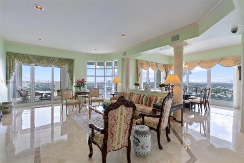 Condo in Fort Lauderdale, Florida, 3 bedrooms  № 1418260 - photo 12