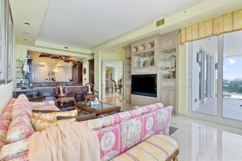 Condo in Fort Lauderdale, Florida, 3 bedrooms  № 1418260 - photo 24