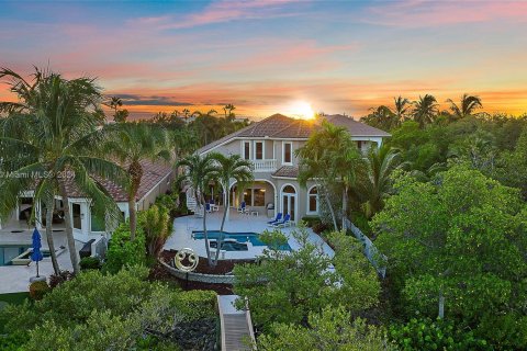 Casa en venta en Jupiter, Florida, 4 dormitorios, 366.03 m2 № 1331182 - foto 1