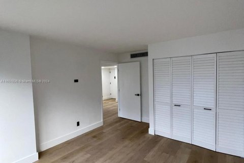 Copropriété à vendre à Sunny Isles Beach, Floride: 3 chambres, 114.27 m2 № 1347656 - photo 18