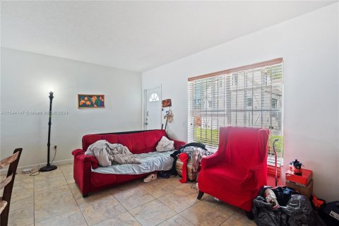 Immobilier commercial à vendre à Miami, Floride: 156.63 m2 № 1347637 - photo 15