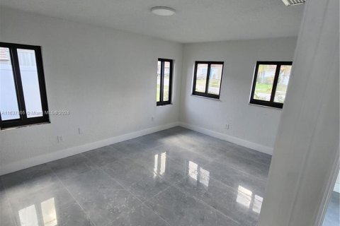 House in Boca Raton, Florida 4 bedrooms, 163.79 sq.m. № 1309804 - photo 18