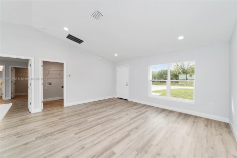 Casa en venta en Ocala, Florida, 3 dormitorios № 1423210 - foto 9