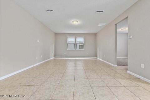 House in Jacksonville, Florida 3 bedrooms, 199.18 sq.m. № 879913 - photo 6