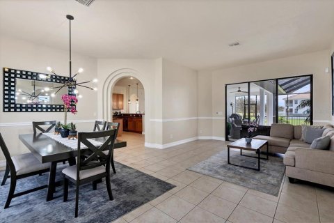 Villa ou maison à vendre à Punta Gorda, Floride: 4 chambres, 229 m2 № 879875 - photo 3