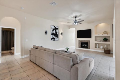 Villa ou maison à vendre à Punta Gorda, Floride: 4 chambres, 229 m2 № 879875 - photo 7