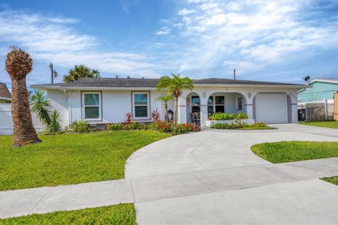 Villa ou maison à vendre à North Port, Floride: 3 chambres, 158.49 m2 № 1252341 - photo 4