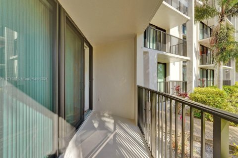 Condominio en venta en Fort Lauderdale, Florida, 1 dormitorio, 94.57 m2 № 1127333 - foto 17