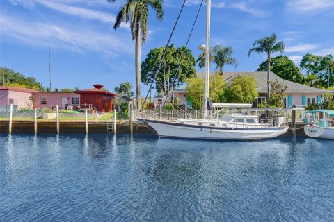 Condo in Fort Lauderdale, Florida, 1 bedroom  № 1127333 - photo 10