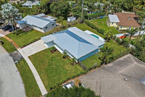 Villa ou maison à vendre à Tequesta, Floride: 3 chambres, 149.67 m2 № 1096542 - photo 17