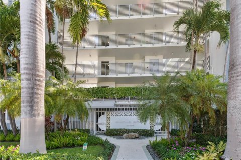 Copropriété à vendre à Miami Beach, Floride: 3 chambres, 129.69 m2 № 1404091 - photo 15