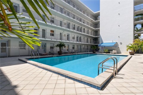 Copropriété à vendre à Miami Beach, Floride: 3 chambres, 129.69 m2 № 1404091 - photo 14