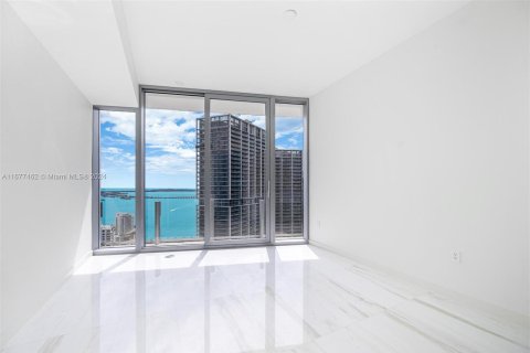 Condo in Miami, Florida, 1 bedroom  № 1404088 - photo 12