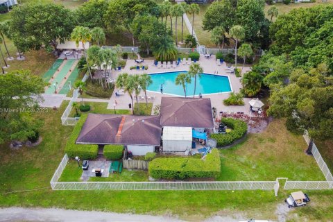 Condominio en venta en Pompano Beach, Florida, 3 dormitorios, 129.13 m2 № 908266 - foto 6