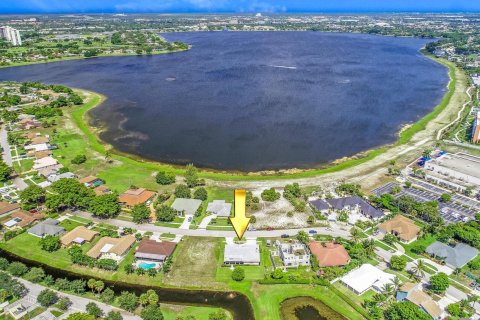 Villa ou maison à vendre à West Palm Beach, Floride: 3 chambres, 165.27 m2 № 1172288 - photo 2