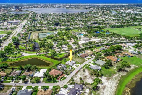 Villa ou maison à vendre à West Palm Beach, Floride: 3 chambres, 165.27 m2 № 1172288 - photo 3