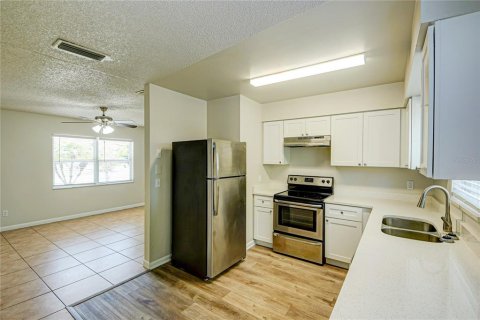 Casa en venta en Kissimmee, Florida, 3 dormitorios, 129.32 m2 № 1313395 - foto 9