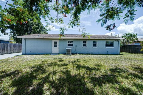 Casa en venta en Kissimmee, Florida, 3 dormitorios, 129.32 m2 № 1313395 - foto 25