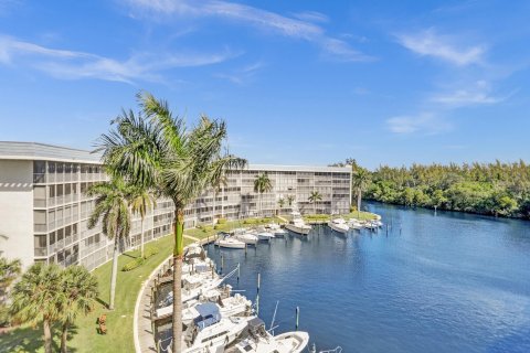 Copropriété à vendre à Deerfield Beach, Floride: 2 chambres, 117.8 m2 № 1142593 - photo 8